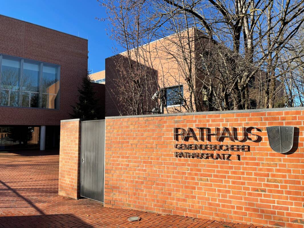 Rathausplatz im Herbst