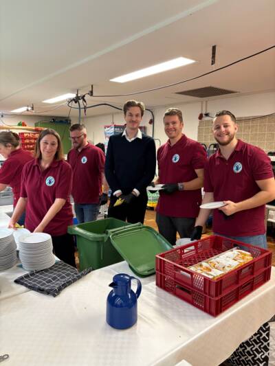 Die Feldkirchner Böllerschützen kümmerten sich liebevoll um das Catering.